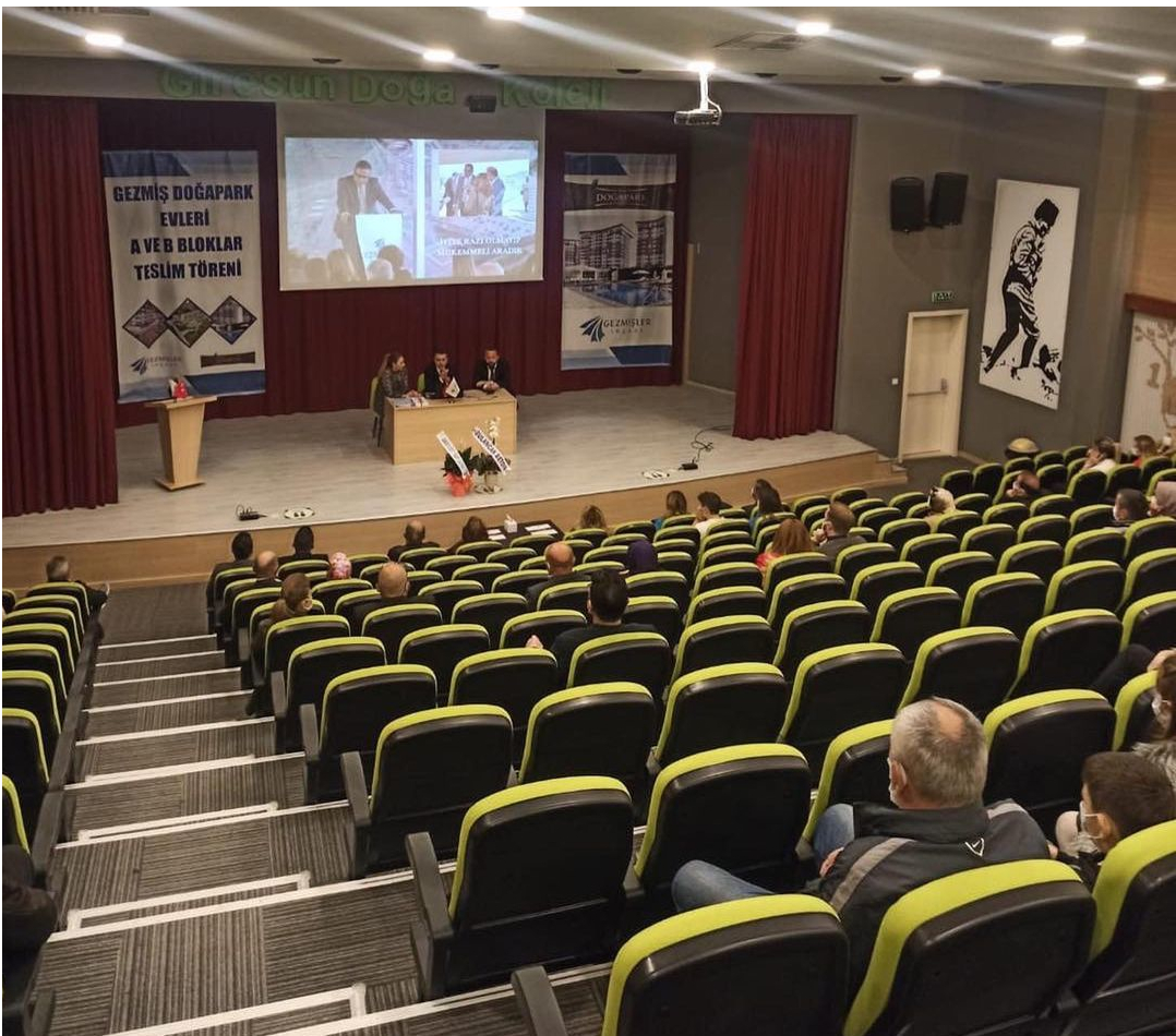 "GEZMİŞ DOĞAPARK EVLERİ” TESLİM TÖRENİ YAPILDI